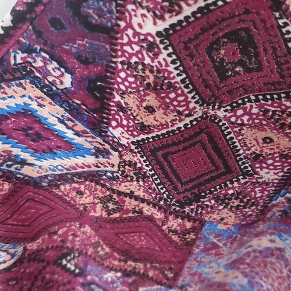 Top - Picture 3 of 3